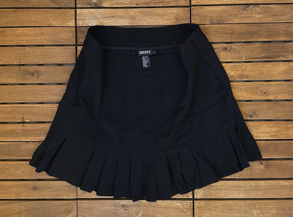 Дамска пола DKNY