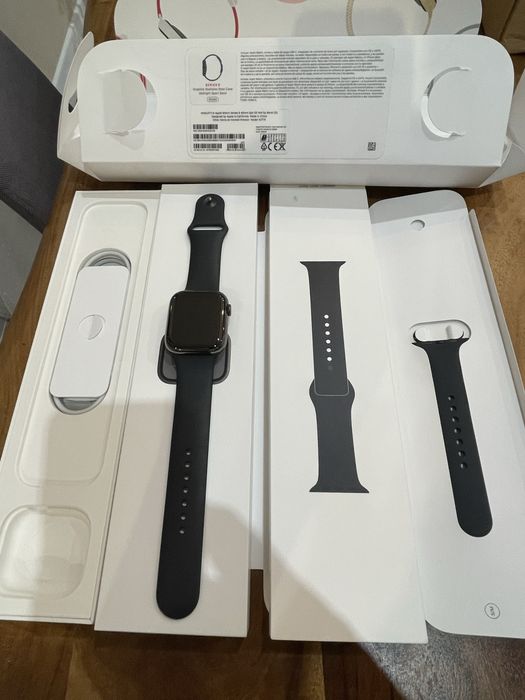 Apple watch 8 stainless steel 45mm LTE