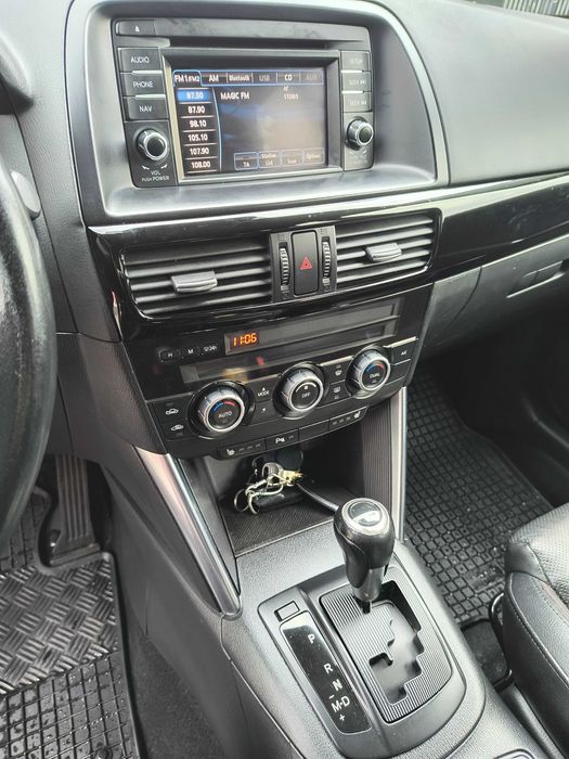 Vând Mazda cx5 mai multe detalii la Nr de telefon