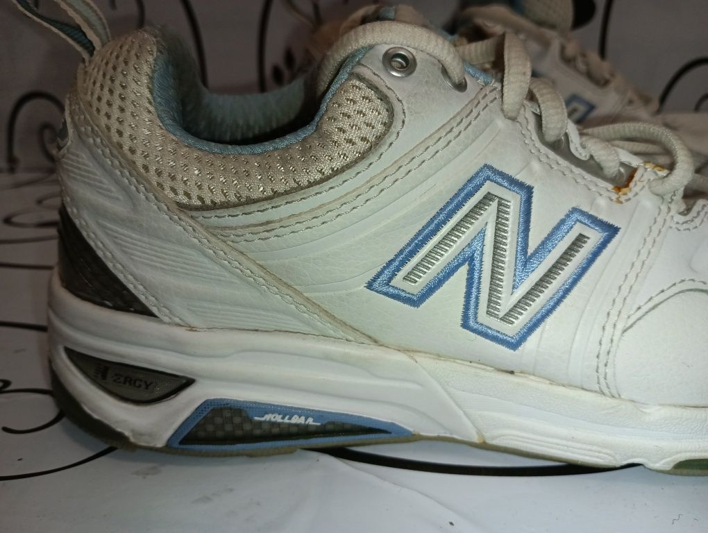 New Balance кожени N37,5- 25 лв