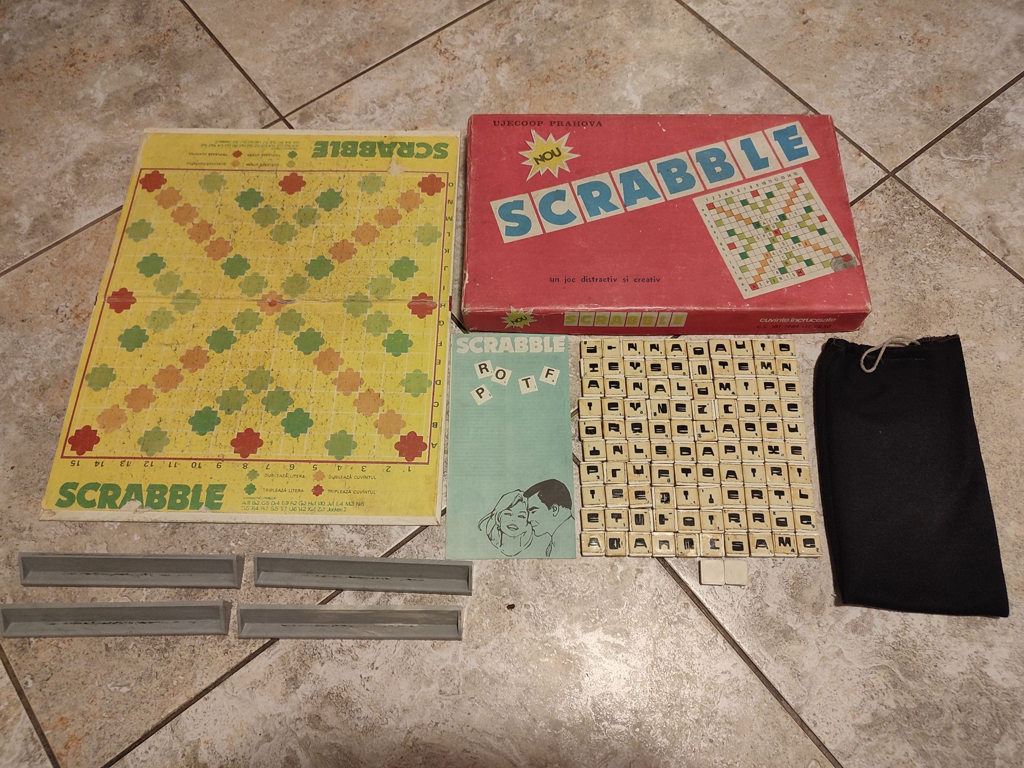 Joc vechi vintage comunist SCRABBLE complet