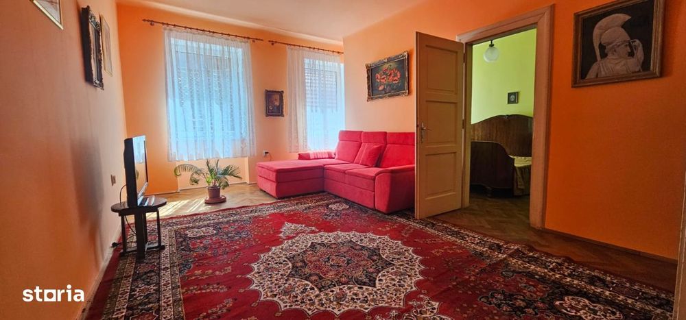 Ap. 3 camere – Str Postăvarului – ideal pentru regim hotelier