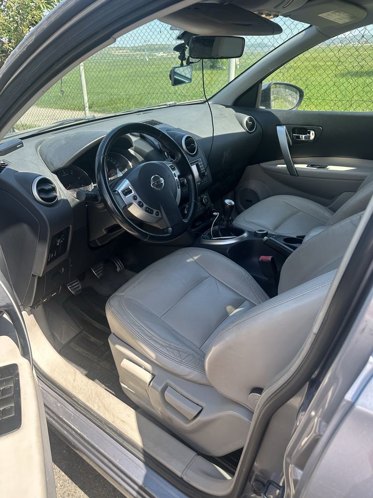 Vand Nissan Qashqai +2 4x4 full