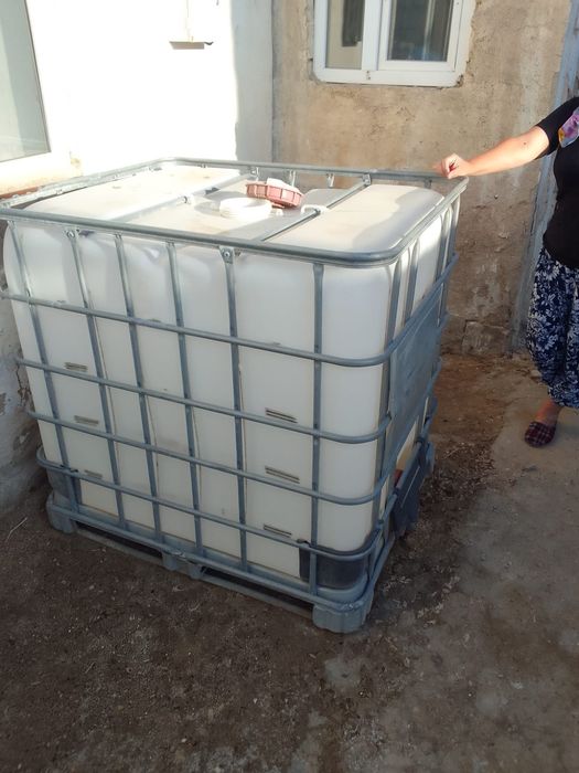 Кубическая ёмкость