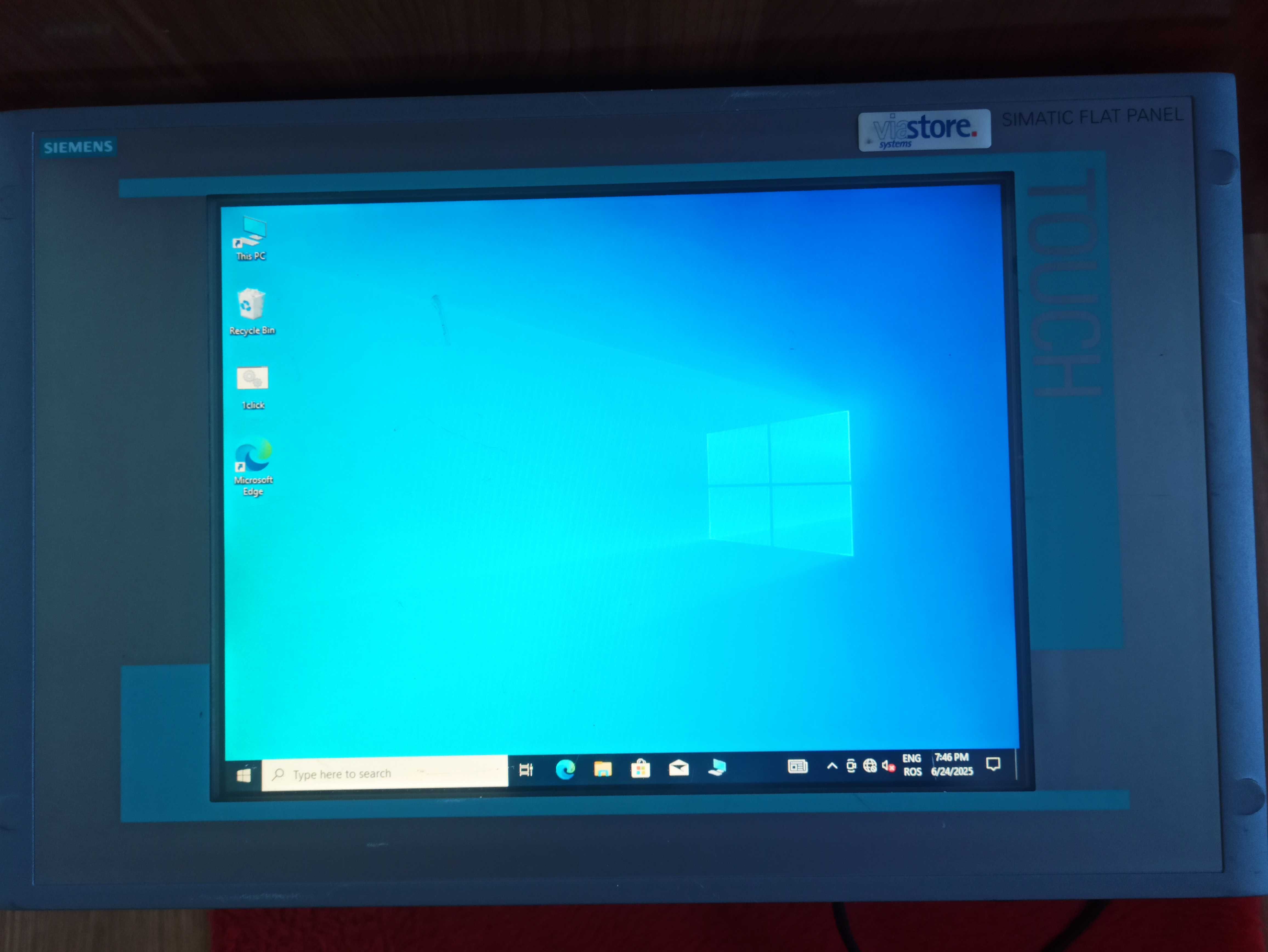 Panou industrial Siemens si calculator industrial IPC827C