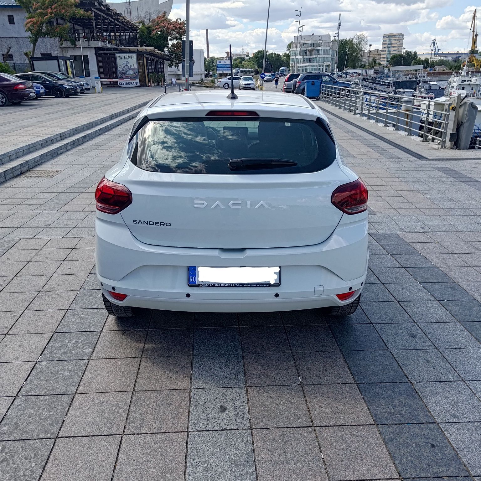 Vand dacia sandero.Unic proprietar. an:10.2023. Benzina + GPL