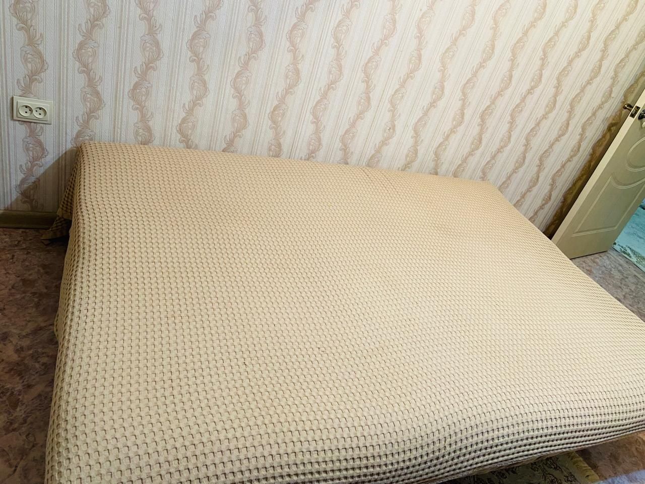 Продам диван. Тахту
