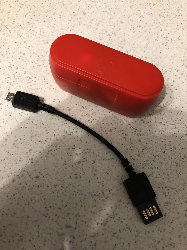 Casti bluetooth Jib True Skullcandy red pentru piese