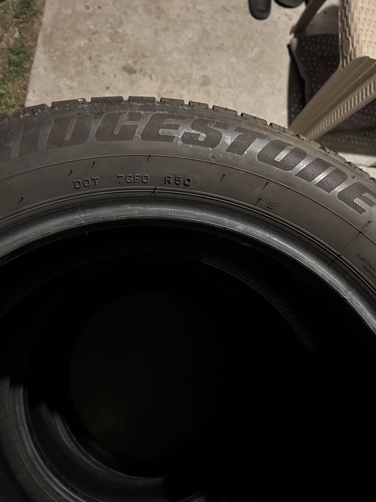 235 55 19 Bridgestone vara dot 2022