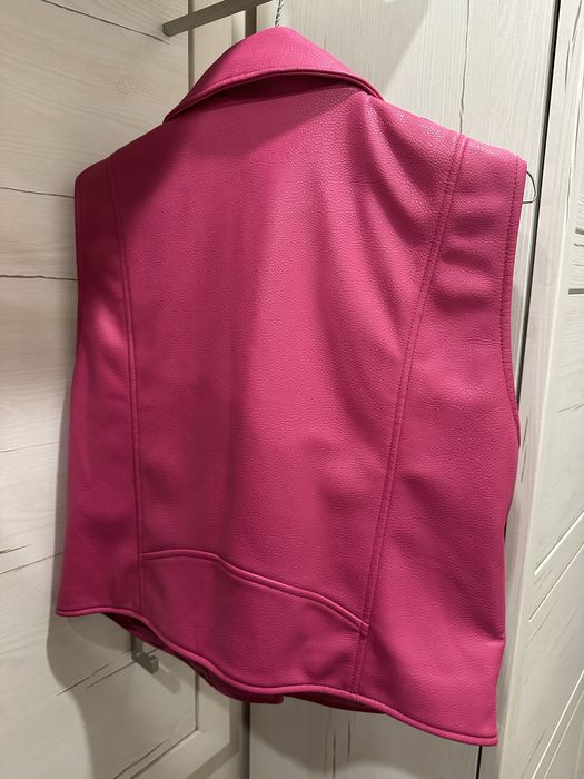 Кожен елек Zara