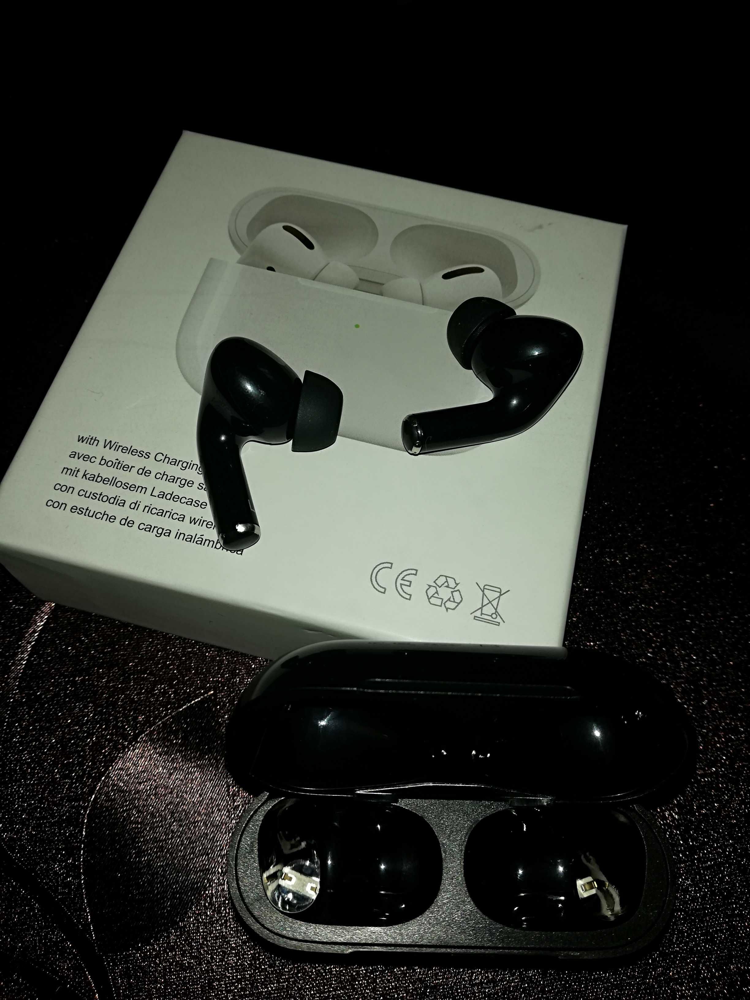 Bluetooth слушалки Studio PRO - Черни SKU: 9013