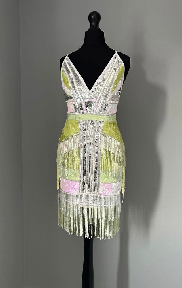 Rochie bijuterie Asos cu paiete si franjuri
