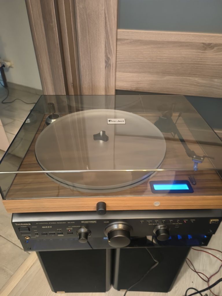 Vând Pro-Ject Pick up nou nout