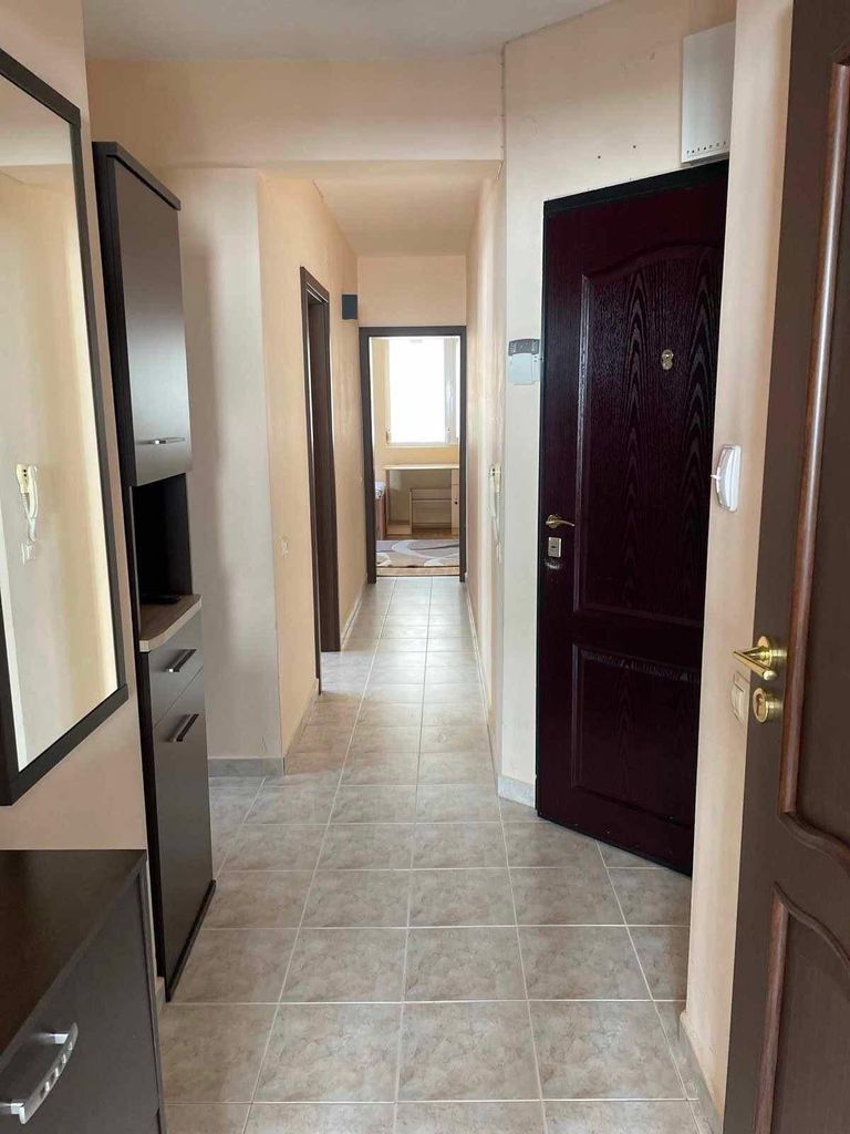 Дава се под наем Тристаен апартамент в Пловдив, Център - 75 кв.м за 612 € - Снимка #9