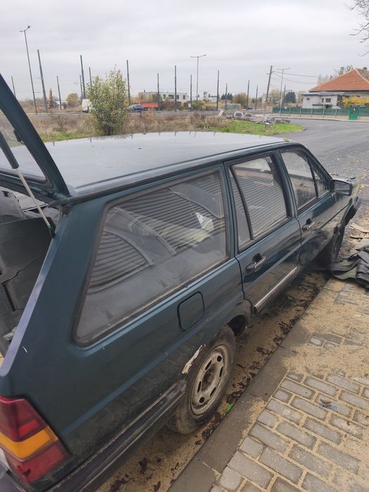 Части за Пасат 32В