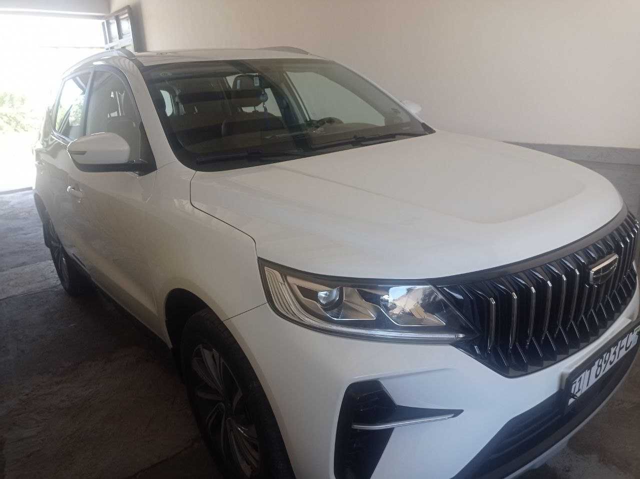 Geely X6 PRO Сотилади