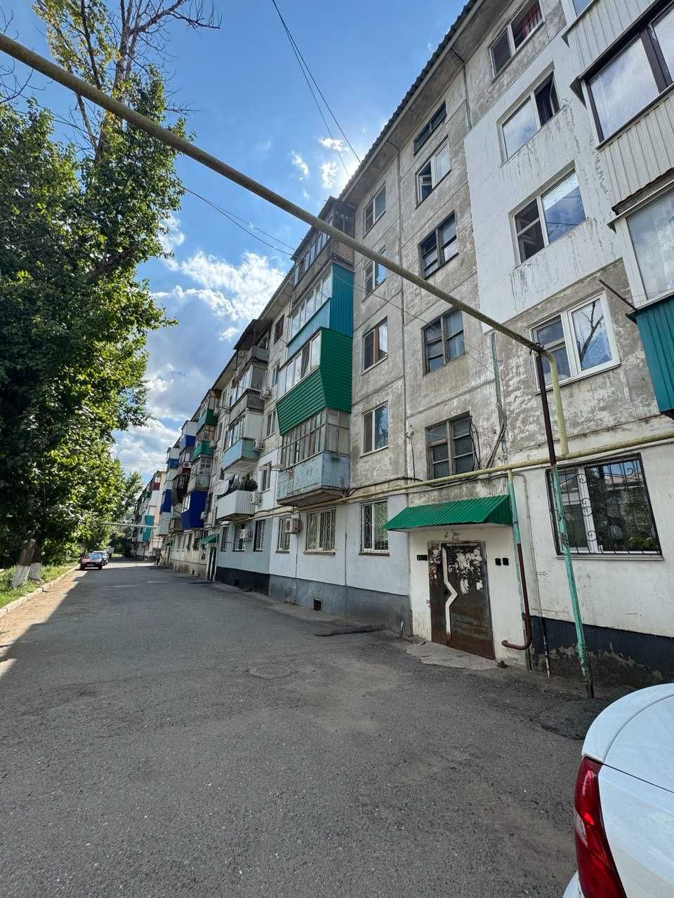 Продается 2 комн. кв. Р-н пам. М.Маметовой