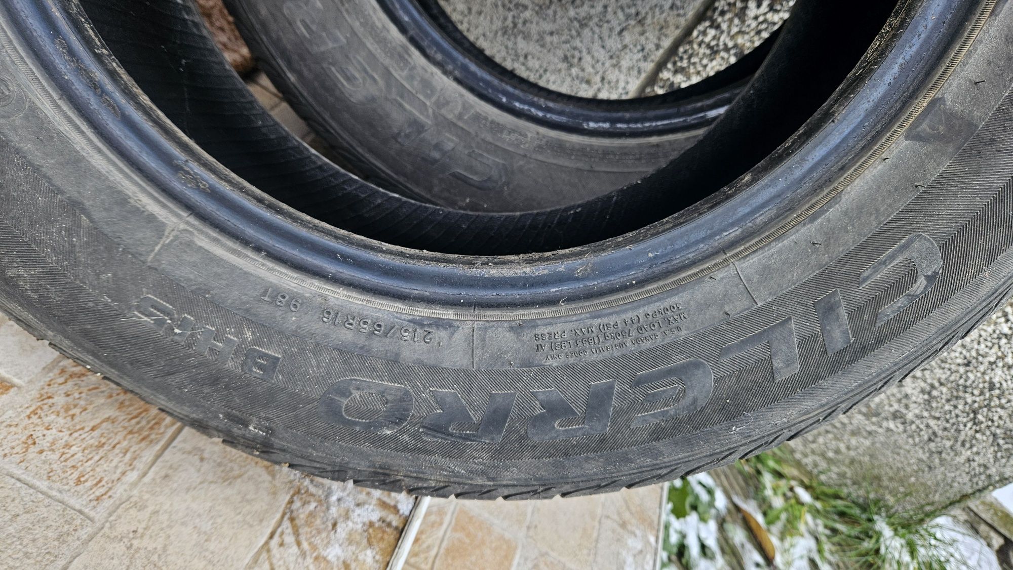 215/65R16 4бр. летни