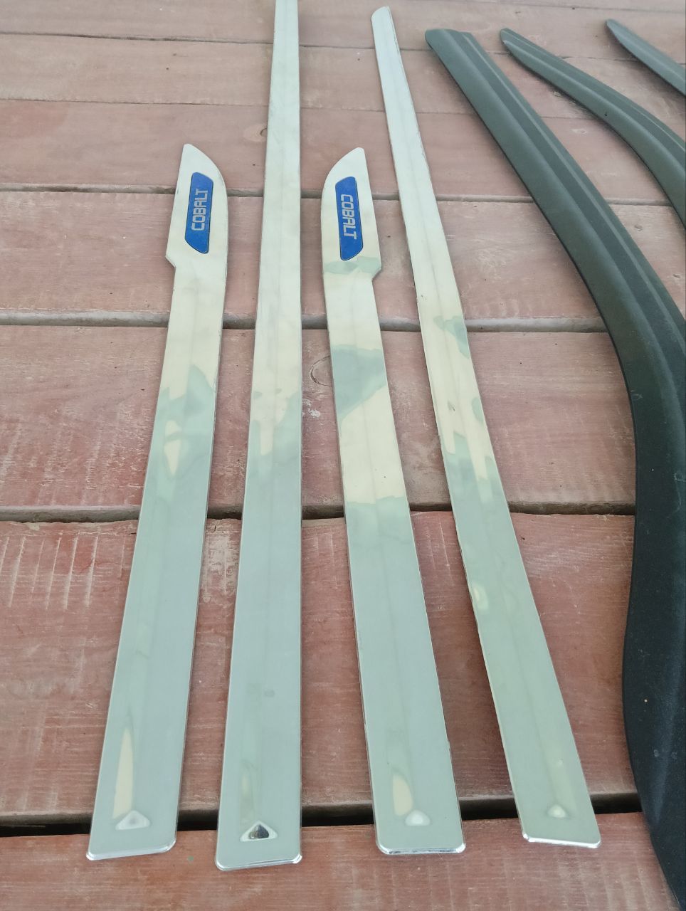 Cobalt Avtomobilining Barcha Bezaklari