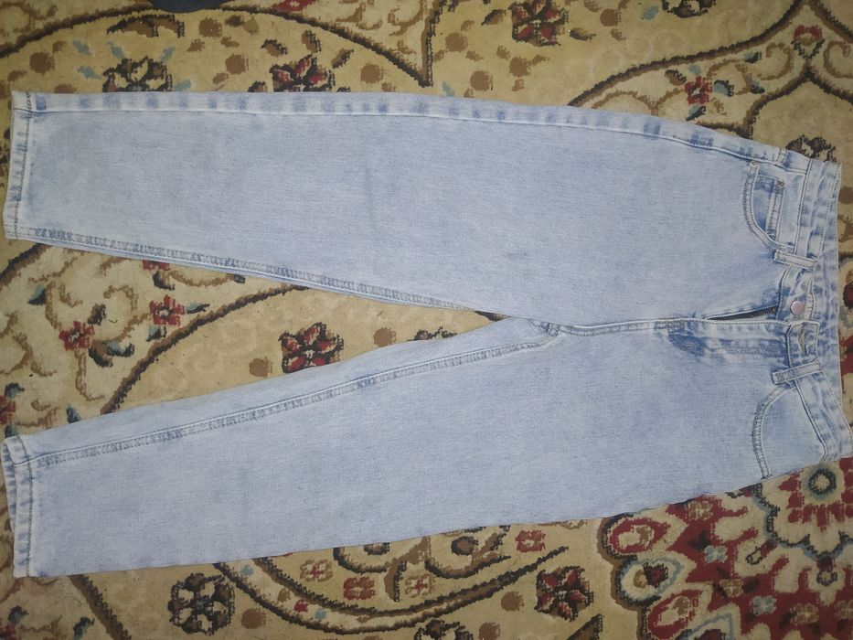 Джинсы женские новые фирменные