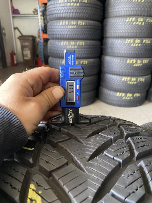 Anvelope iarna 235/55/17 Goodyear Ultra Grip Wrangler 235 55 17 R17