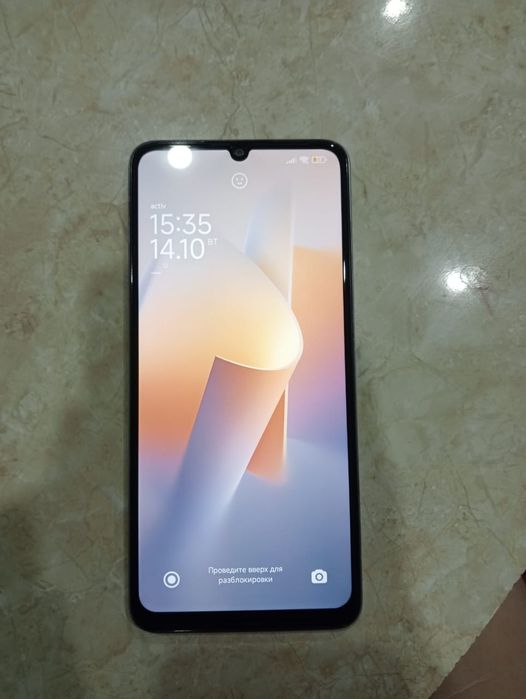 Продаю телефон Redmi 13C