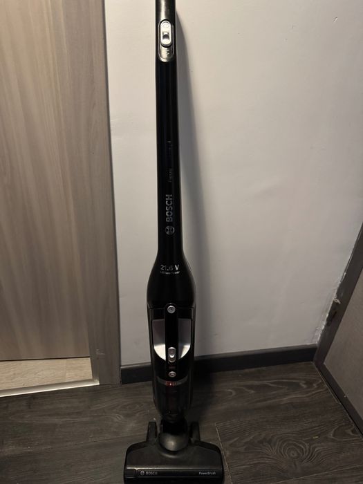 Aspirator fără cablu