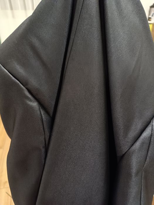 Costum barbatesc