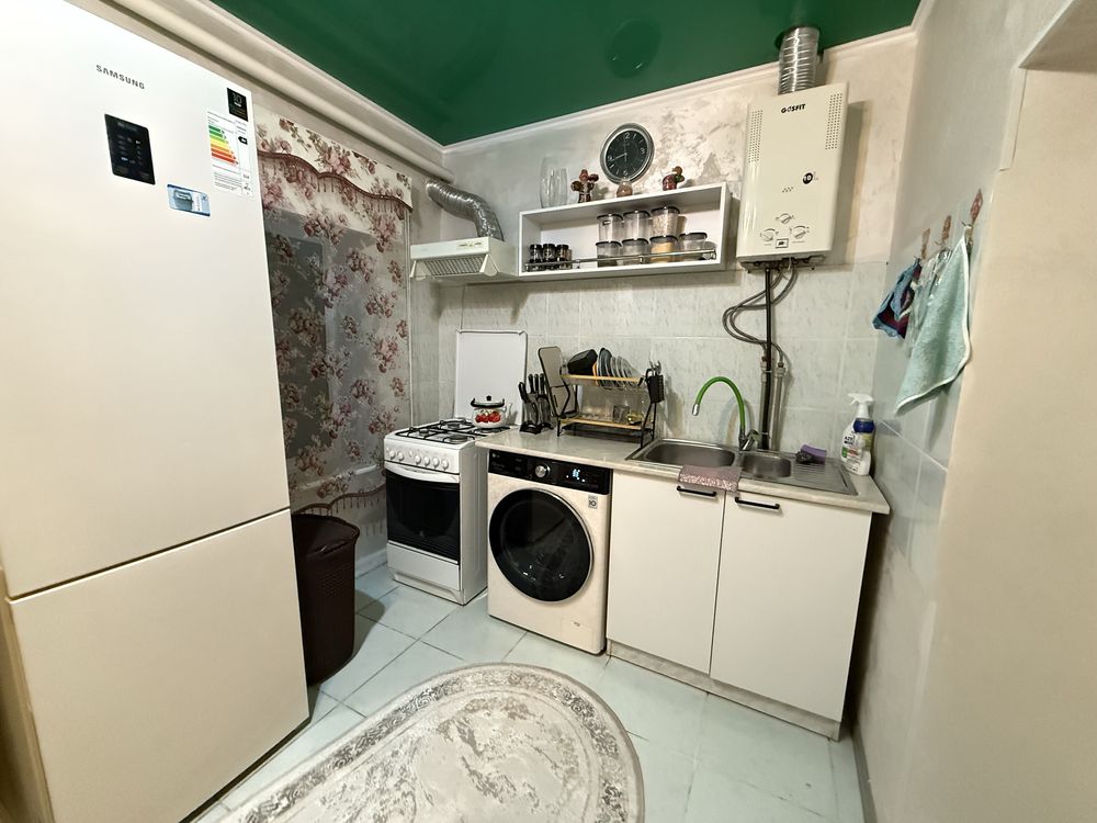 Продается дом в центре Аксукента