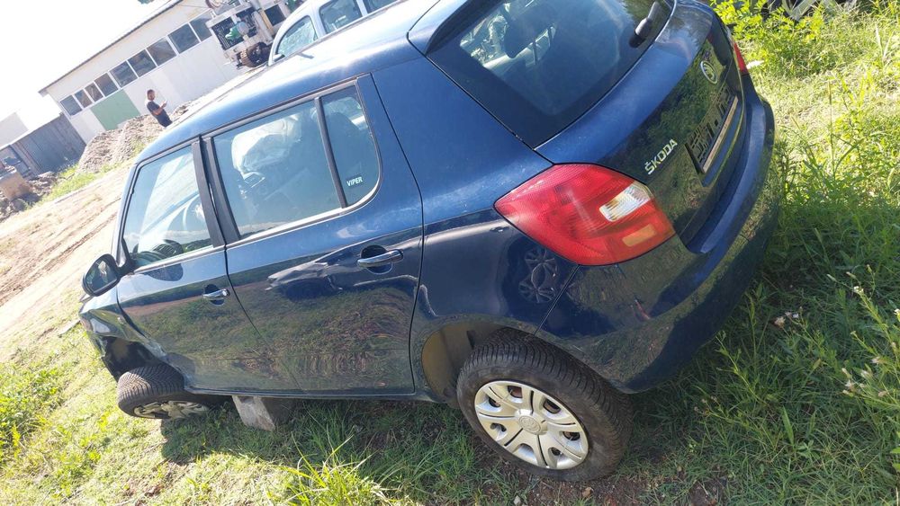 Usi Stanga/Dreapta-Fata/Spate Skoda Fabia 2014 cod LF5A