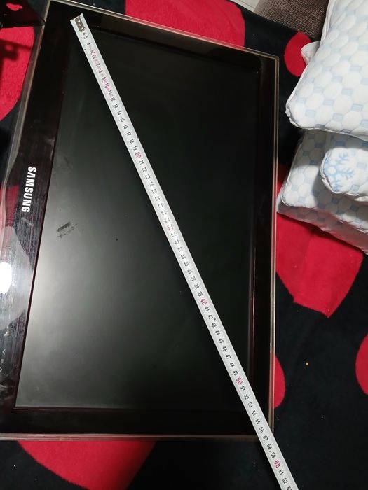 Vând tvsamsug cu tot cu suport