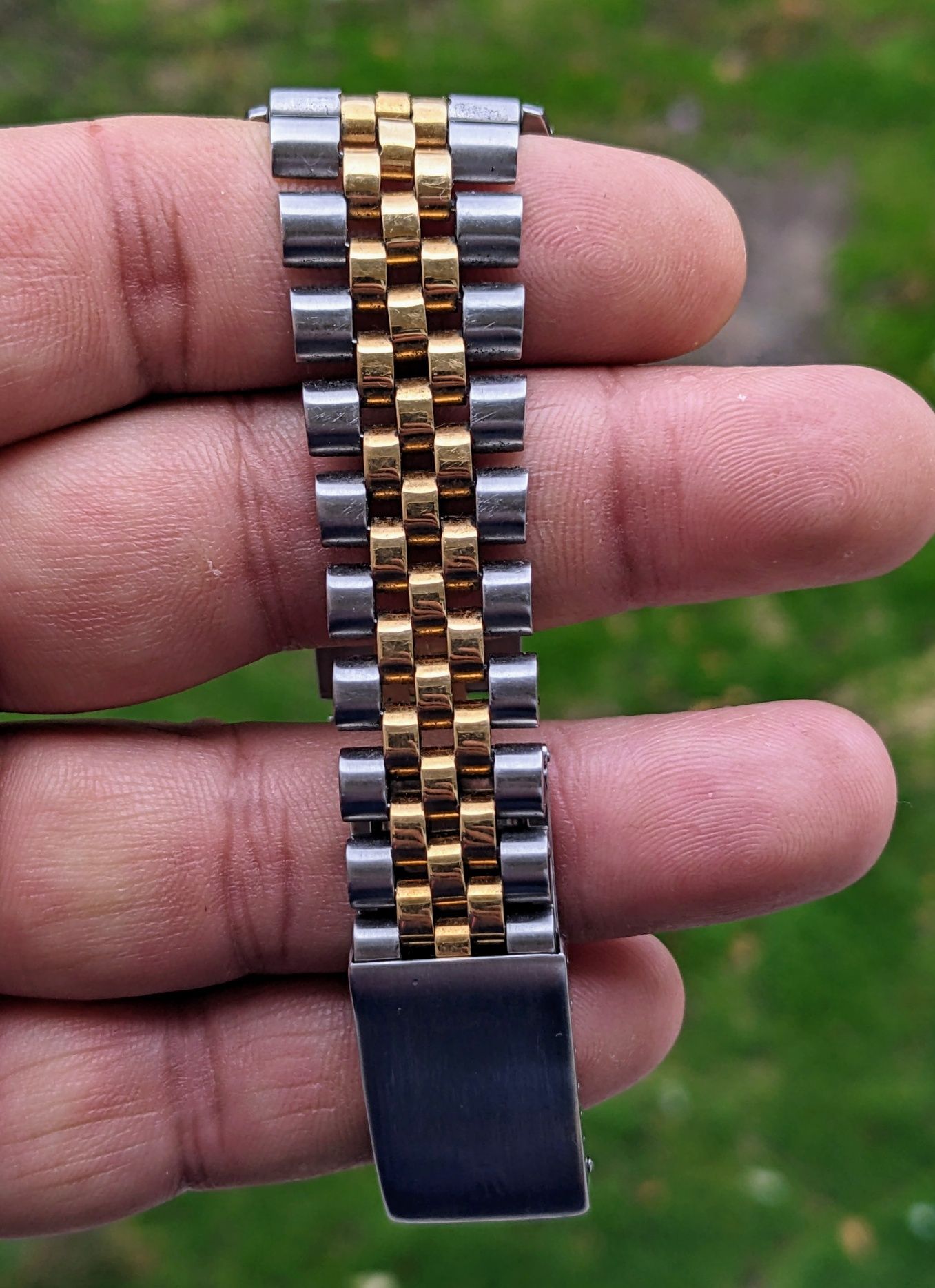 Rolex Oyster Perpetual DateJust 16233 gold & steel