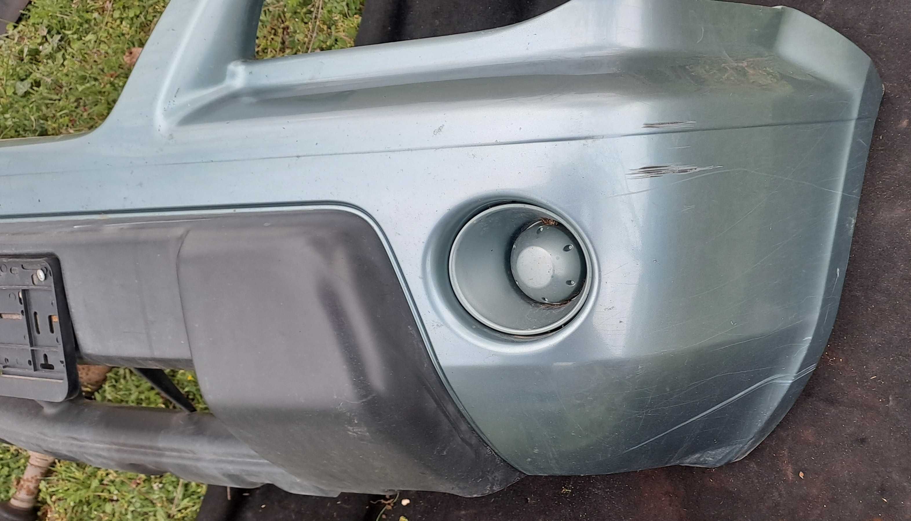 Предна броня и решетка NISSAN X-TRAIL Екс-Трейл 2.5I 165к.с 2003-2007Г