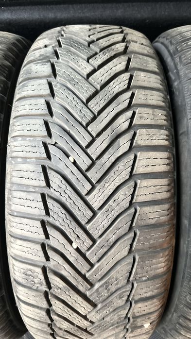Cauciucuri 215 55 17 iarna Michelin