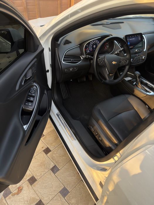 Malibu 2 primier 2022 kraska tozza 50.000km