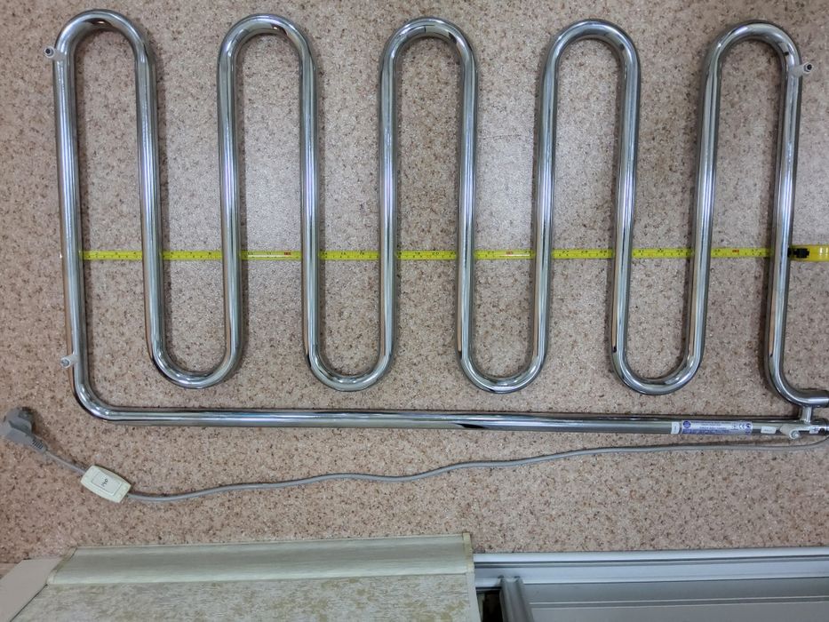 Полотенцесушитель электрический.