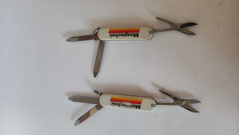 Victorinox швейцарски сгъваеми ножчета 2 бр.