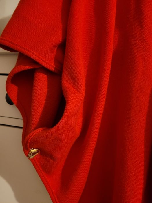 Pulovăr cardigan impecabil damă