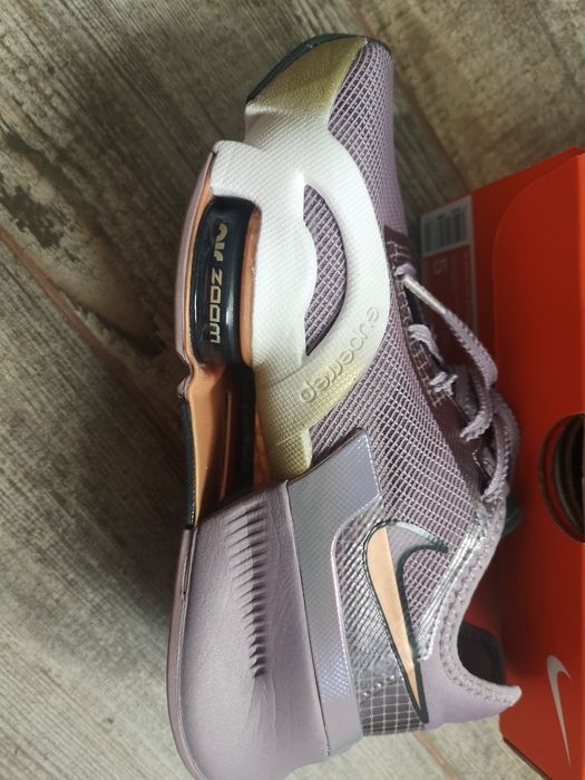 Vând adidași Nike măsură 35,5 damă