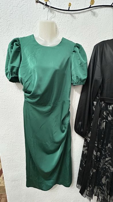 Той көйлектері бар…