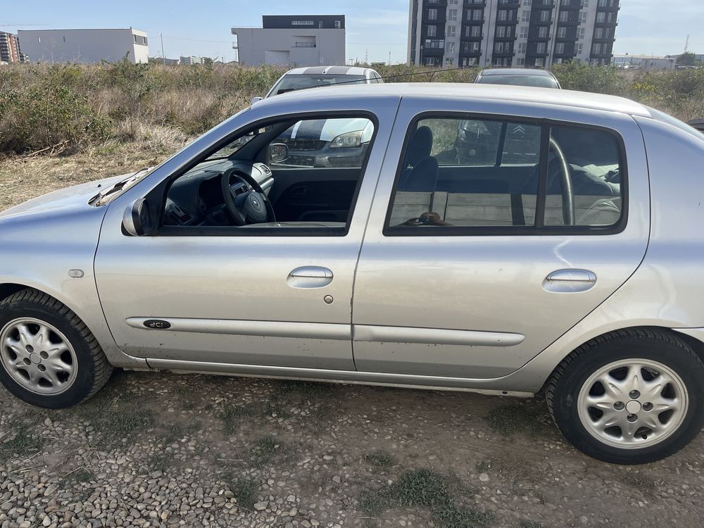 Dezmembrez Renault Clio Symbol 1.5 2005-2009