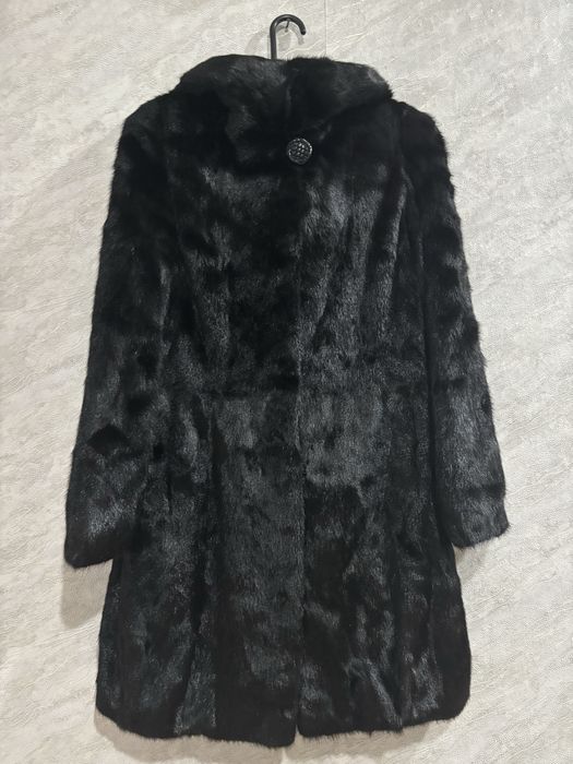 Продам норковую шубу