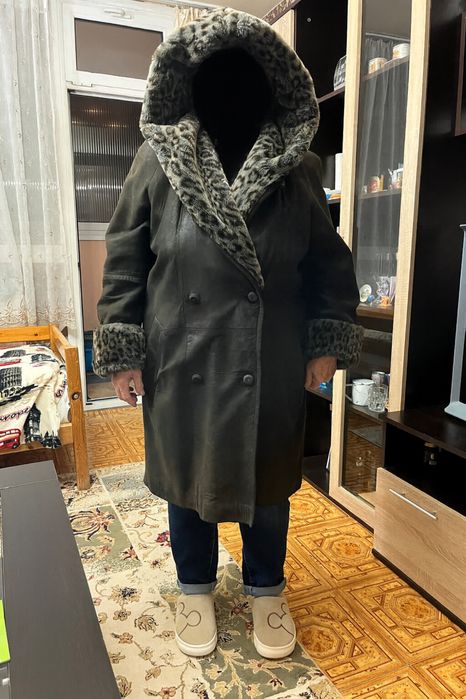 Дамска кожена шуба