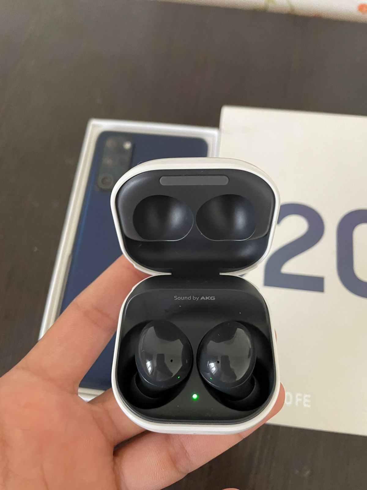 Samsung s20 fe galaxy buds 2