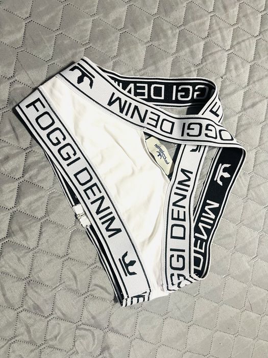 Bustiera Foggi impecabila