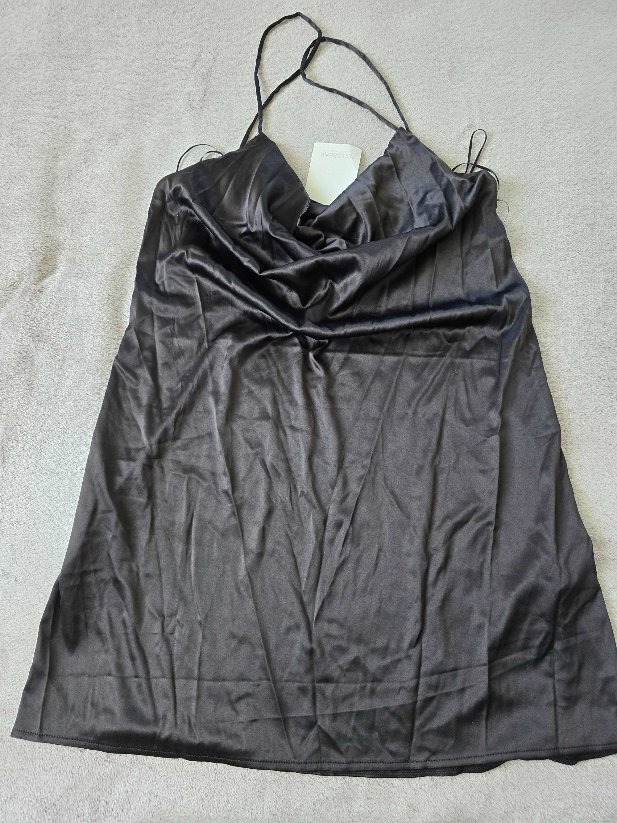 Рокля Pull and Bear