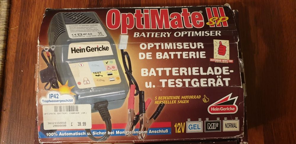 Încărcător de baterii hein gericke