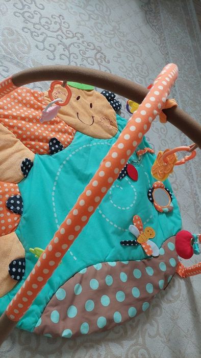 Развивающий игровой детский коврик