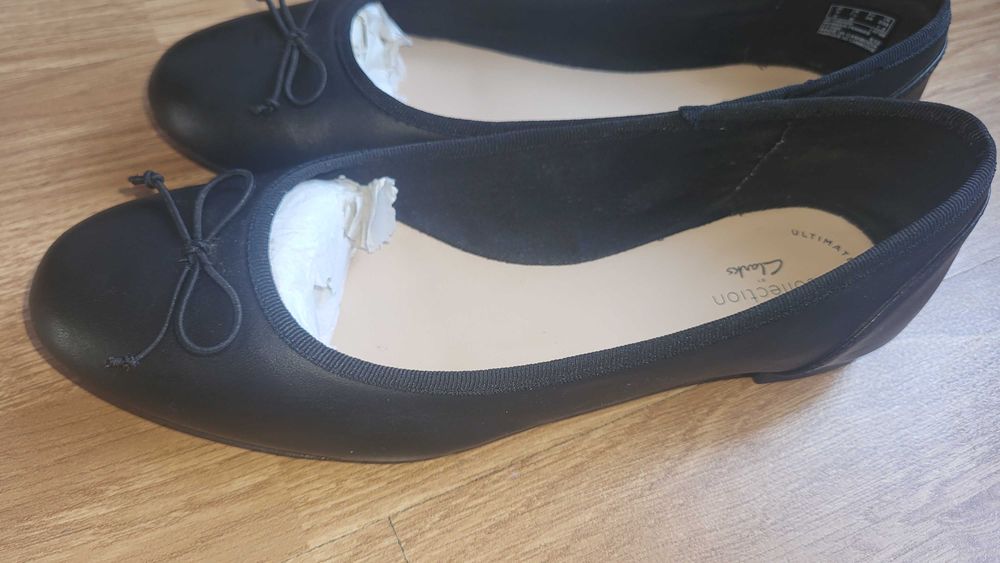 Кожени балерини Clarks