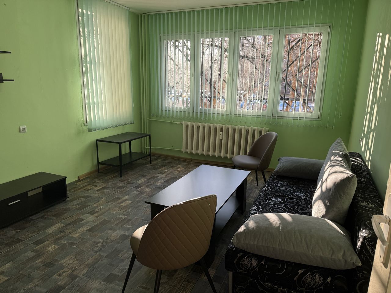 Дава се под наем Двустаен апартамент в София, Младост 3 - 65 кв.м за 330.99 € - Снимка #1